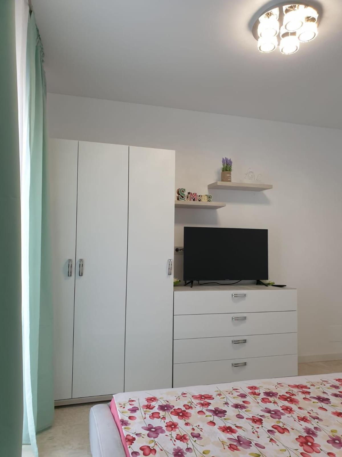 Seafront Papaya Apartment นาโวดาริ ภายนอก รูปภาพ