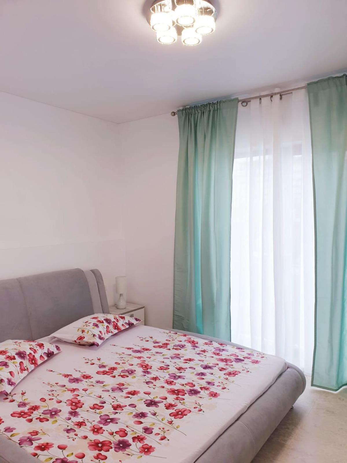 Seafront Papaya Apartment นาโวดาริ ภายนอก รูปภาพ